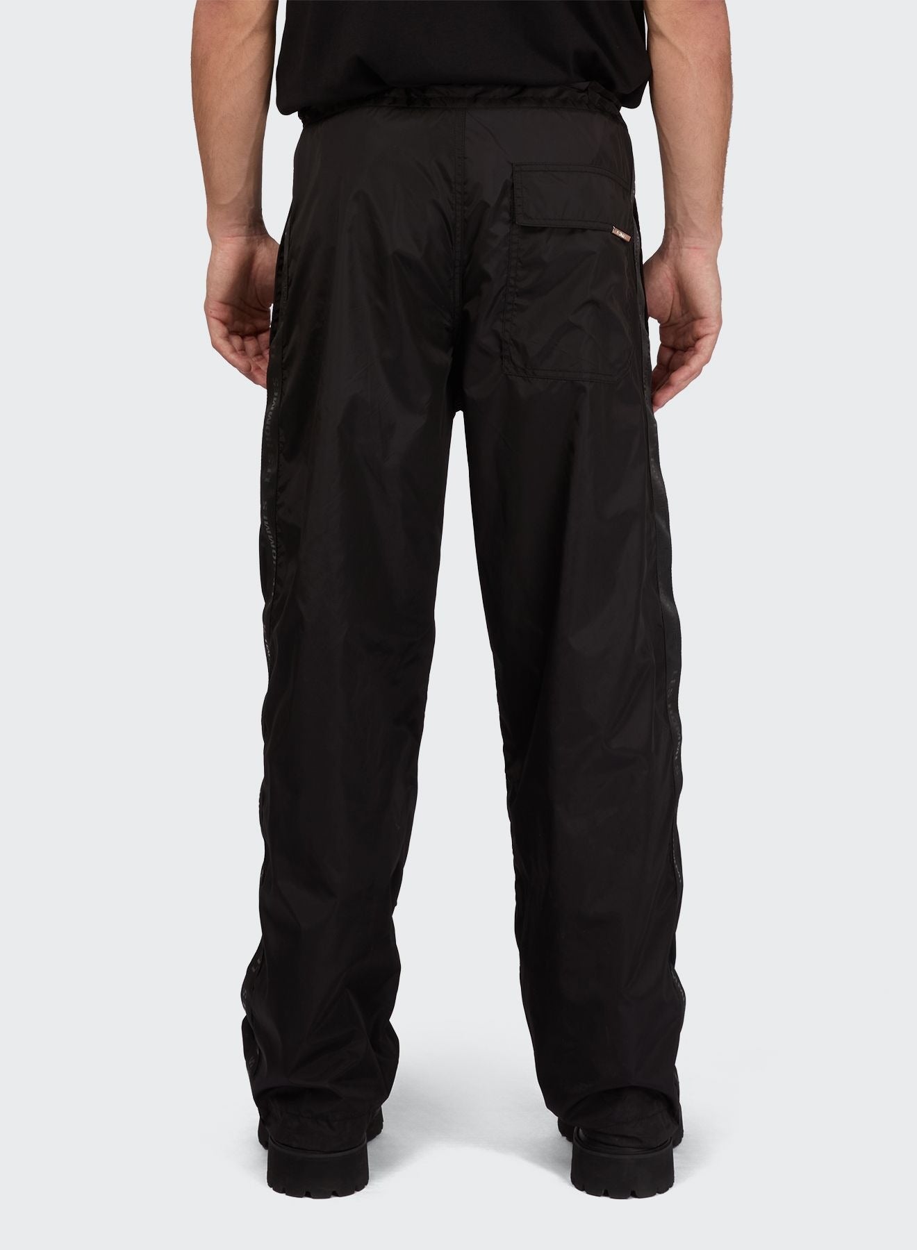 NYLON CARGO TROUSER WITH 4 POCKETS AND COULISSE